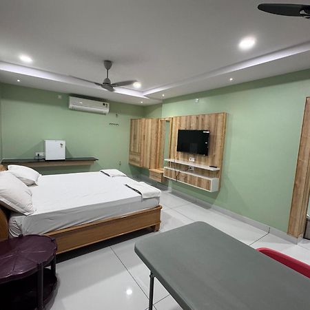 Yanam Resorts Eksteriør billede