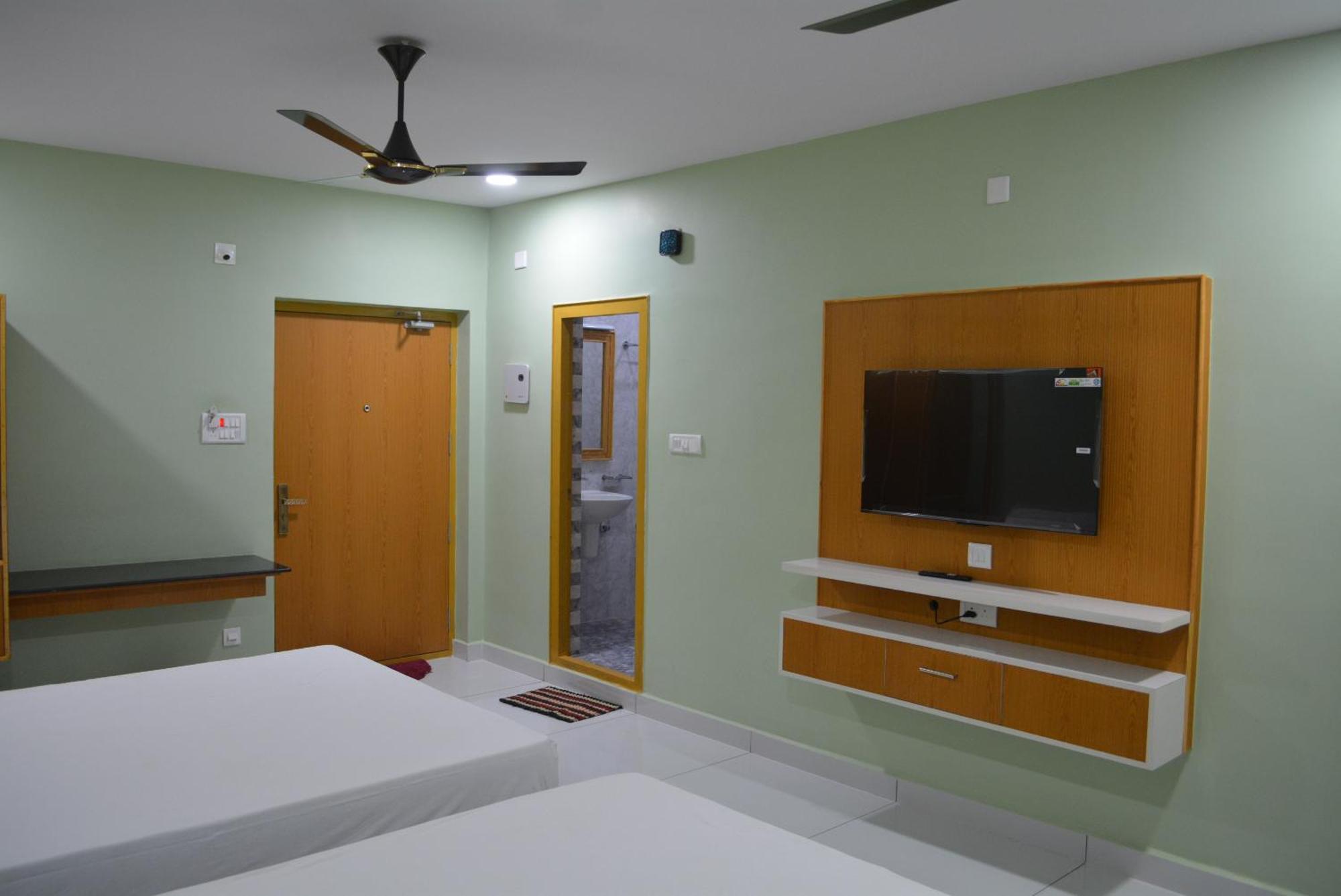 Yanam Resorts Eksteriør billede