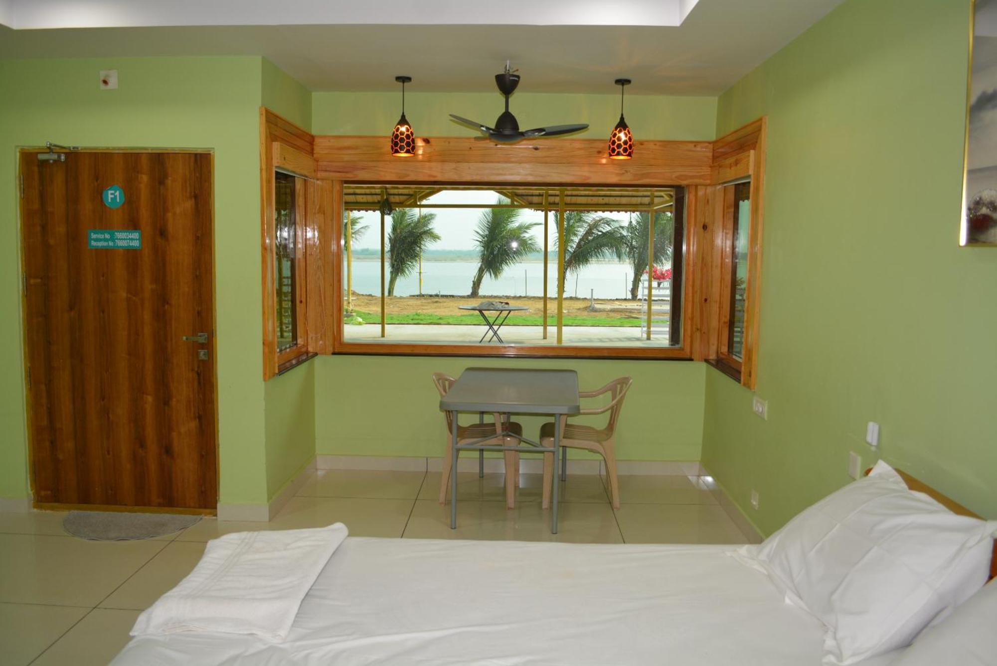 Yanam Resorts Eksteriør billede