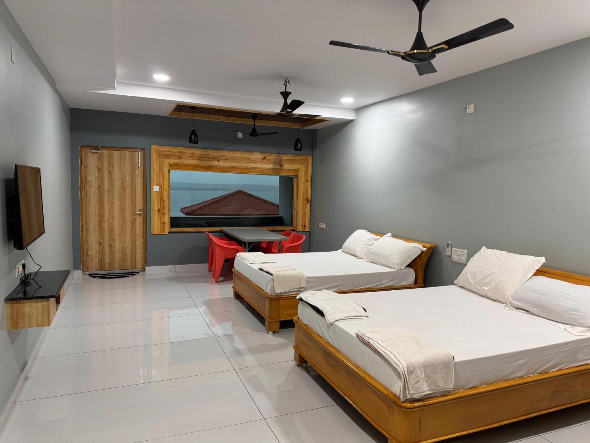 Yanam Resorts Eksteriør billede